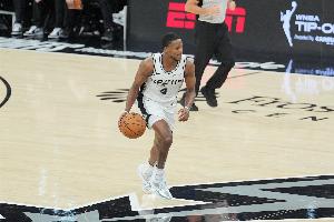 福克斯：连续四场大幅领先却1-3落后，务必把握优势