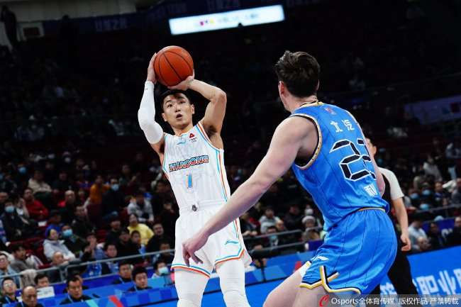 乌拉圭vs西班牙比分预测_乌拉圭vs西班牙现场直播_乌拉圭vs西班牙高清比赛直播