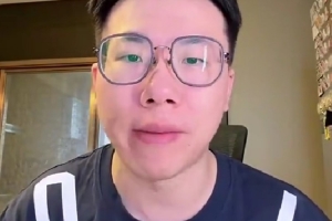 解说：面包G3教练已竭尽全力，尼克斯需明确比赛策略