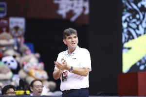 媒体人表示:贝西洛维奇重返江苏,旨在助球队保级成功