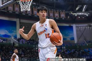 杨曦皓表示,清楚自身短板,将珍惜国家队磨炼机会,全力以赴投入训练