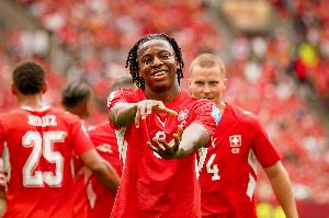 瑞士第二次在大型赛事中作为小组第一晋级，前一次是在2006年世界杯。