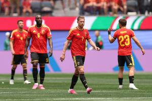 令人惊讶!FIFA第10届比利时世界杯连续两场平局,5亿欧元阵容两场共射入38球却仅进1球